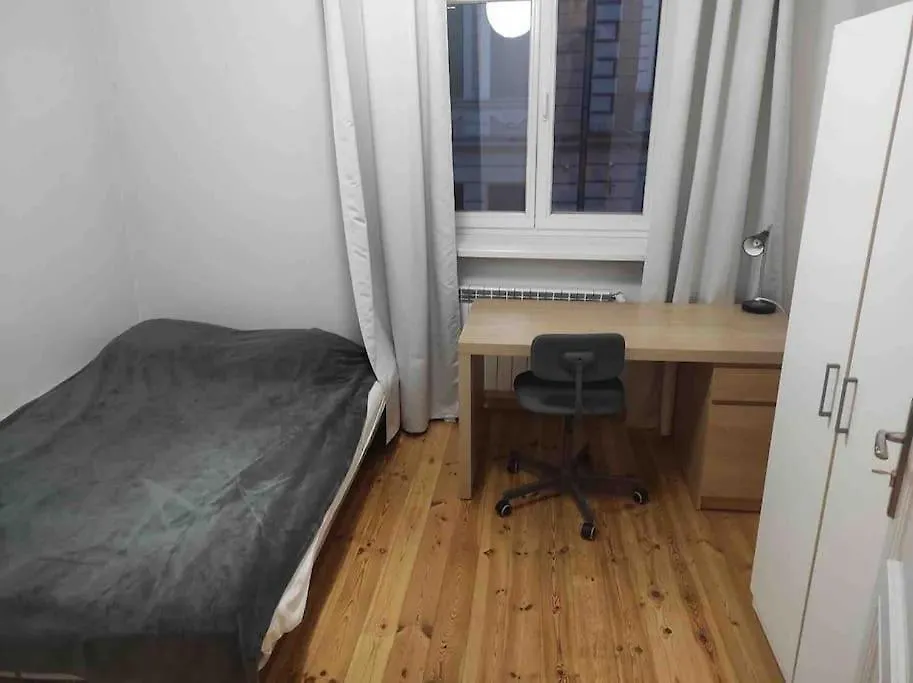 Centrally Located Apartment For 9 Guests Garbarska Krakow